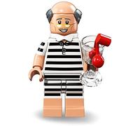 LEGO The Batman® MOVIETM 71020 Minifigura Alfred Pennyworth de Vacaciones (coltlbm2-10)