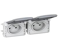 Legrand 069562 - Doppia presa di corrente impermeabile 2P+T pre-cablata in Plexo compostabile IP55, 16A, 250V, colore: Grigio