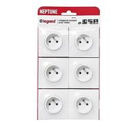 LEGRAND - Presa elettrica da parete con terra Nettuno - Presa 2P+T monoblocco - Attacco a artigli/viti - Bianco - Confezione da 6