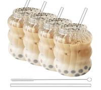 LEKEFETO 4 bicchieri da acqua ondulati da 650 ml: bicchieri trasparenti in vetro Iced Coffee Glass, con 4 cannucce e 4 spazzole di paglia, tazze da caffè, bicchieri da long drink, bicchieri da