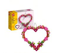 LEL Seasons and Occasions Heart Ornament GIRLS FIRST 40638 Kit di costruzione Ornamento a cuore LEGO® (40638)Ispira la creatività nei bambini dai 9 anni in su con l'affascinante kit Ornamento a cuore 