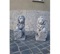 LEONE SEDUTO STATUA COPPIA DI LEONI CON STEMMA SCUDO DA GIARDINO IN CEMENTO 40CM