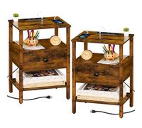 Lerliuo Set di 2 comodini con stazione di ricarica e porte USB, tavolino portaoggetti a 3 livelli con ripiano per cassetti, comodino per piccoli spazi, comodino in legno per soggiorno, camera da letto