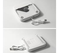 Lettore CD portatile dal design comodo per uso auto con accessorio USB