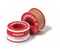CEROTTO CHIRURGICO PER FISSAGGIO MEDICAZIONI IN ROCCHETTO LEUKOPLAST SUPPORTO VISCOSA COLOR PELLE MASSA ADESIVA CAUCCIU' OSSIDO DI ZINCO 2,5X500CM