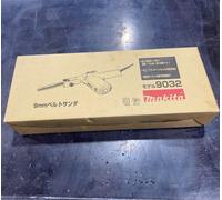 Levigatrice a nastro Makita 9032 AC100V dimensioni nastro W9 mm x L533 mm con...