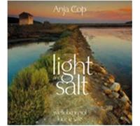 Light and salt. Ediz. italiana, inglese e slovena - Cop Anja