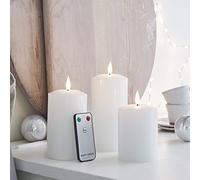 Lights4fun, Inc. Set di 3 candele a pilastro a LED senza fiamma in cera bianca TruGlow con telecomando