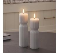 Lights4fun TruGlow Set di 2 candele in vera cera grigia | LED tremolanti bianchi caldi | con telecomando e timer da 6 ore a batteria | decorazione primavera per tavolo e soggiorno, altezza 17,50 cm