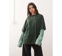 Lioness - T-shirt 2 in 1 con camicia a maniche lunghe verde scuro e verde a righe e T-shirt oversize sovrapposta XXS