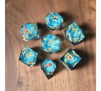 Liquid Core - Set di dadi poliedrici in resina con bordi affilati, 7 pezzi, a tema Koi Fish Ocean, per giochi di ruolo di dungeons and Dragons
