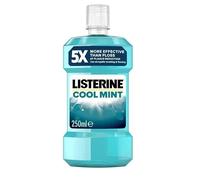 Listerine Cool Mint collutorio 250 ml combatte la cattiva respirazione e...