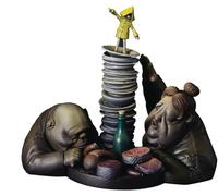 Little Nightmares: The Guests Miniature Figure, Braun