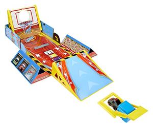 Little Tikes My First Cars Crazy Fast Playset 4-in-1 Dunk'n, Stunt'n, Game'n - Veicoli pullback - Include 1 auto che viaggia fino a 15m, lanciatore, 4 giochi e tabellone - Età: 3+