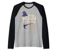 Little Wizard On The Way - Annuncio di Gravidanza per Halloween Maglia con Maniche Raglan