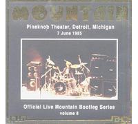 Live at Pineknob Theater, Detroit,