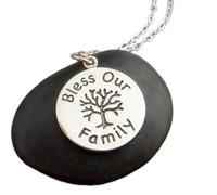 LKBEADS Collana in argento sterling 925 con ciondolo Benedi la nostra famiglia e albero della vita, amore, fede, amici, piccola, delicata, regalo per tutti i giorni per la mamma | con catena da 18