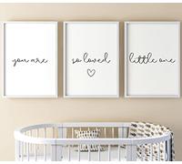 Lmovutcom Set di 3 stampe senza cornice con citazione Sei così amato, piccolo, decorazione da parete per camera da letto di bambina e ragazzo, bianco e nero, cuore d'amore