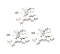 Lo strumento morbido della spugna delle unghie del timbro crea una splendida miscela di colori per manicure