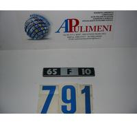 LOGO SIGLA STEMMA FREGIO “65 F 10” IN PLASTICA
