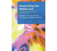 Lorraine Charles Researching the Middle East (Copertina rigida)