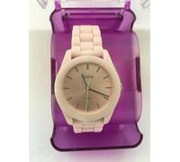 Lorus Unisex Rosa Gomma Cinturino SPORTS 100 MT Impermeabile Orologio RG237RX-9