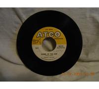 Lost Love/Queen Of The Hop (NM 45 rpm)