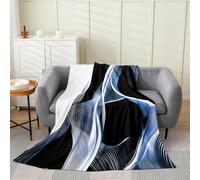 Loussiesd Coperta in peluche con linea nera e blu, moderna e astratta, per letto matrimoniale, 152 x 200 cm, stampa con linee fluide, per tutte le stagioni, motivo astratto a onde per divano, letto