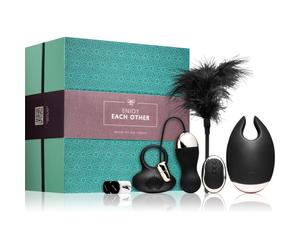 LoveBoxxx Romantic Couples Box set di articoli erotici
