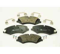 LR134700A BRAKE PAD SET