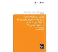 Luca Gnan Governance and Performance in Public and Non-Profit (Copertina rigida)