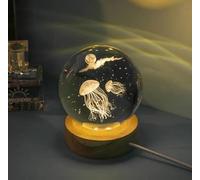 Luce notturna in cristallo, medusa da sogno 3D con incisione laser a sfera, luce notturna a LED, regalo di compleanno creativo a forma di creatura marina, decorazione per la scena della casa