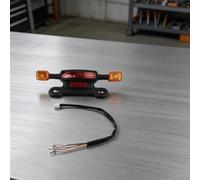 Luce Stop e Indicatore per Scooter 12V Luce Stop e Indicatore | Funzione 3-in-1: freno, guida, freccia; cavo 50cm, voltaggio 12V fisso, installazione rapida attrezzi specifici