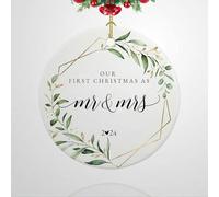 Luckluccy Ornamento per il primo Natale sposato 2025, il nostro primo Natale come Mr e Mrs 2025, regali appena sposati per sposi, ornamento in ceramica 2025