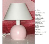 Lumetto lampada da comodino abat jour in legno tornito e paralume, made in Italy