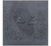 LUNA WAY CAST IRON - Lastra in Ghisa Decorata "Cerbiatti" | Immagazzina Calore | Protezione Focolare | Piastra Refrattaria per camino e termo camini | Dimensione 60 x 60 cm
