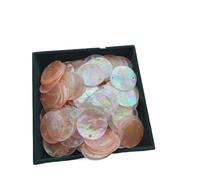 LuoAXINN Conchiglie Capiz 50 pezzi di decorazione a conchiglia Capiz a 2 fori for realizzare decorazioni da appendere a parete o tende, traslucide iridescenti for la creazione gioielli(50pcs pink)