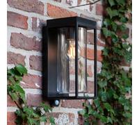 LUTEC Applique da esterno a energia solare FLAIR, nera, 29 cm, con sensore, IP44 Lutec