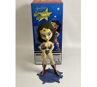 Lynda Carter Wonder Woman Cryptozoic Dc Figure 200016598
