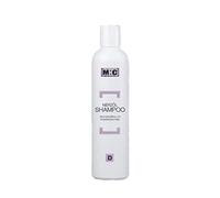 M:C Shampoo fortificante per capelli in cerca di volume e morbidezza per pulire e densificare con formula equilibrata