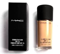 MAC Studio Fix Fluid SPF15 Foundation NW30 30 ml