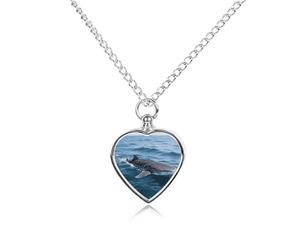 maccbn Collana con urna a forma di squalo balena, impermeabile, con ciondolo commemorativo a forma di cuore, con kit di riempimento, catena regolabile da 70,1 cm, gioiello per la cremazione, regalo