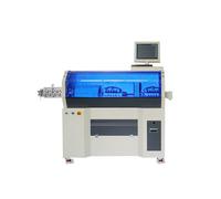 Macchina automatica per il taglio e la spelatura di cavi unipolari (6 - 120 mmq)