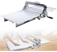 Macchina pieghevole manuale di Sheeter della pasta, Sfogliatrice compatta della pasta dell'acciaio inossidabile con il bordo, facendo la crosta del fondente, pasta della pizza