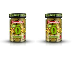 Madama Oliva Olive Verdi Denocciolate Italiane 140g, Varietà Nocellara del Belice, Gusto Limone e Peperoncino, Lavorazione Castelvetrano, Confezionate in Salamoia, Sapore Intenso e Aromatico