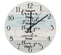 Madcolitote Orologio da parete in legno con scritta in inglese "You're Braver Than You Believe", con dedica della Bibbia, 25,4 cm, funzionamento a batteria, silenzioso, senza ticchettio, decorazione