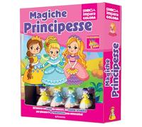 Magiche principesse. Ediz. a colori. Con 4 principesse. Con scenario