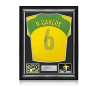 Maglia del Brasile 2004-06 autografata da Roberto Carlos. Cornice superiore