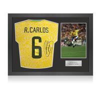 Maglia del Brasile autografata da Roberto Carlos. Cornice Icon