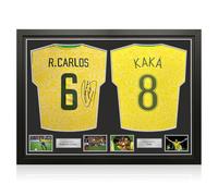 Maglia del Brasile autografata da Roberto Carlos e Kakà. Incorniciata